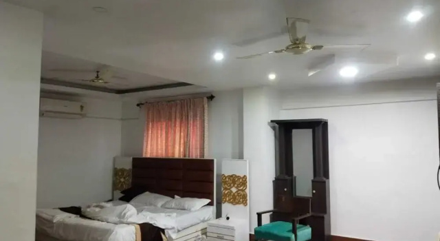 Номер Deluxe The Royal Suites