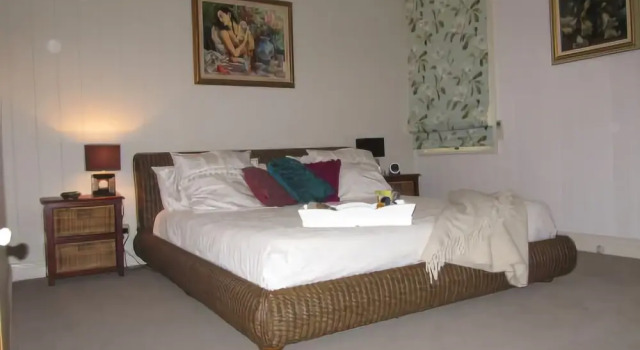 Brisbane Milton Bed and Breakfast, Забронировать Отель Отели Брисбна 4 звезды, рядом с Баптистская церковь Windsor Road, 4*
