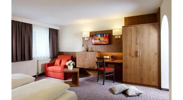 Hotel Arzlerhof, Rezerwuj Hotel Arzl im Pitztal Pitztal