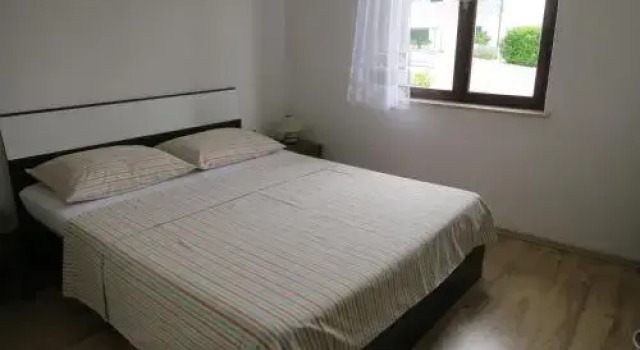 Apartments Josipa near the Center, Забронировать Апартаменты/квартира Отели Малинска с парковкой, Парковка