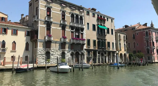 La Felice Canal Grande, Забронировать Отель Каннареджо Венеция, рядом с Консульство Российской Федерации в Венеции