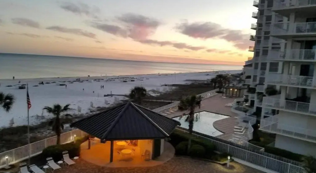 Апартаменты Windward Pointe - 404 - Amazing views huge balcony 3 bed