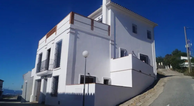 Heimahomes Casares Views