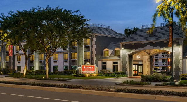 Ramada by Wyndham Anaheim Convention Center