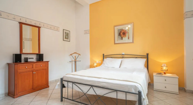 Студия Luxury Faos Luxury Apartments 2