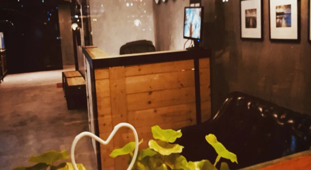 84 Gallery - Hostel