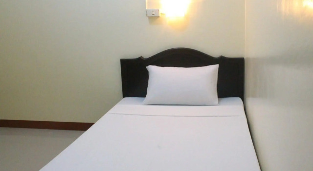 Amerson Pension Place - Hostel, Book Hostel Tiniguiban Palawan