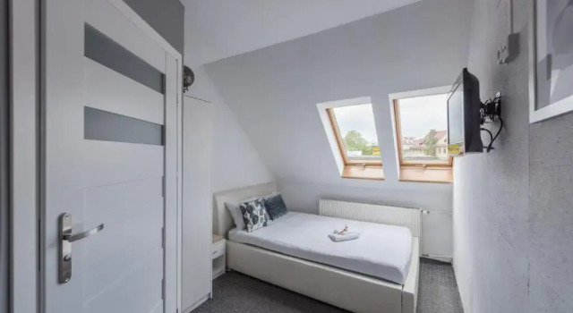 Fitness Hostel Premium, Rezervați Hostel Psie Pole 
