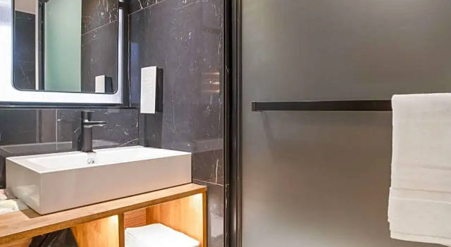 Полулюкс Golden Tulip Warszawa Centrum