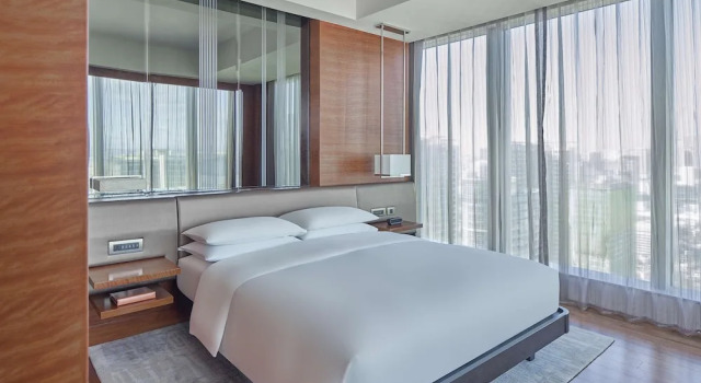 Люкс Grand с 2 комнатами Grand Hyatt Manila