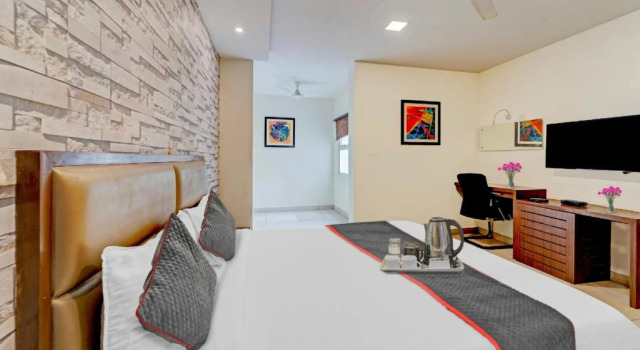OYO Townhouse 1116 Kinglive Stays, Забронировать Отель Отели штата Тамилнада 4 звезды, 4*