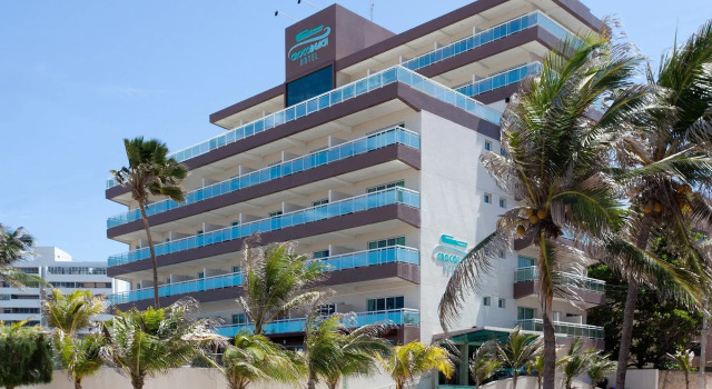 Crocobeach Hotel