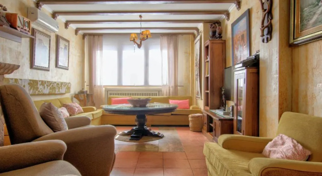 5 bedrooms villa with private pool and wifi at Ruidera, Varaa Villa Mökit kohteessa Castilla-La Mancha, Mökki