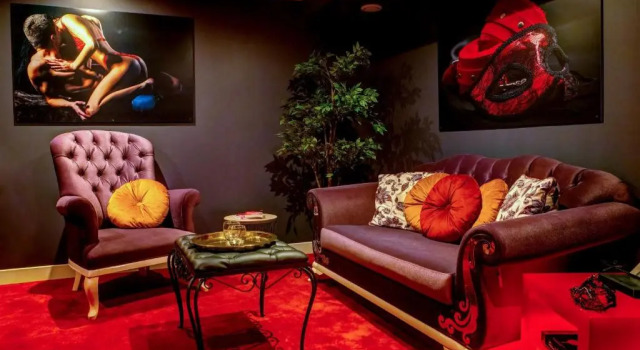 Love Hotel Toulouse : Suite Playroom, Buchen Sie Hotel Toulouse Haute-Garonne