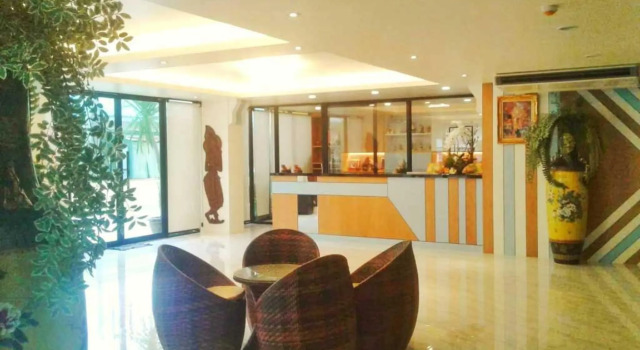 Dome Kata Resort