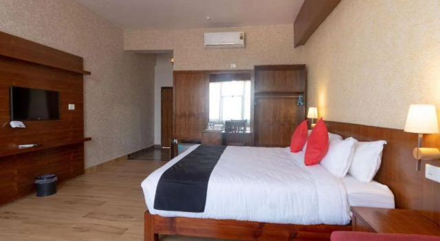 Seven Lakes Resort, Prenota Resort Hotel a Gandaki Pradesh Province con colazione, Colazione