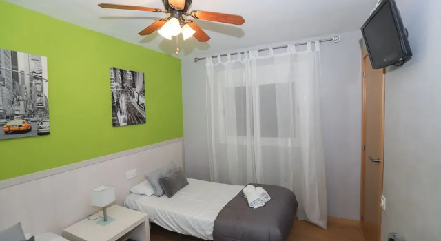 Apartamento Differentflats Sama, Забронировать Апартаменты/квартира Отели Tarragonès с парковкой, Парковка