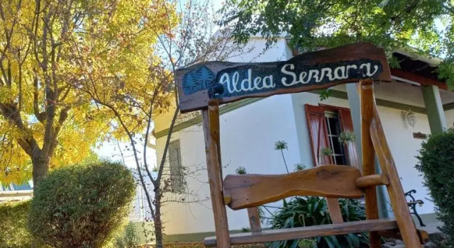 Cabañas Aldea Serrana, Rezerwuj Hotel Hotele w Buenos Aires z basenem, Basen