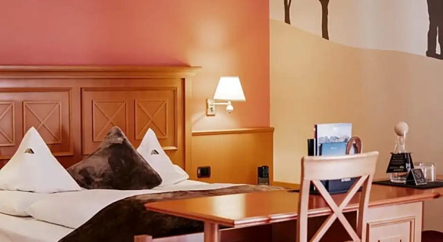 Полулюкс Hotel Alpenrose