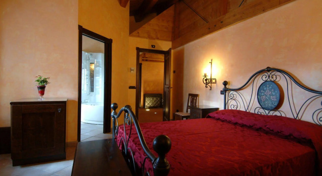 Corte Belvoir, Varaa Hotelli Norcia 