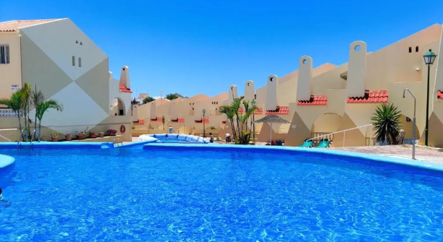 Mareverde Green studio Tenerife, Забронировать Отель Адехе Teide National Park, рядом с Пляж Ла-Пинта