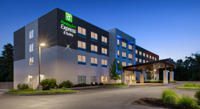 Holiday Inn Express Queensbury - Lake George Area by IHG