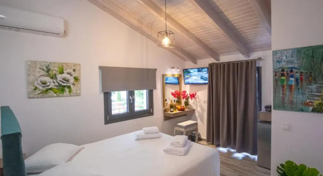Студия Serenity Luxe Suites
