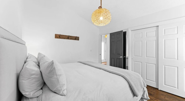 Hobnob In Old Seagrove \ Private Pool, Golf Cart, Close To Seaside 5 Bedroom Home by RedAwning