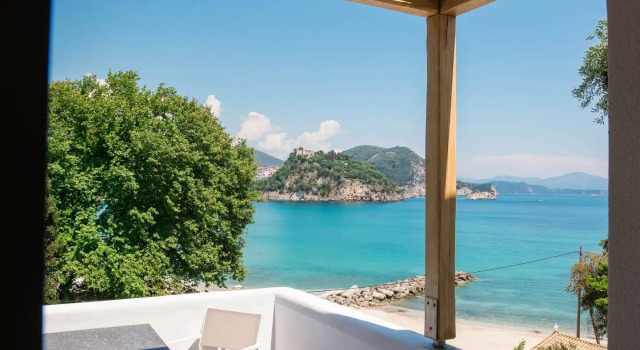 Полулюкс Alboro seaside suites