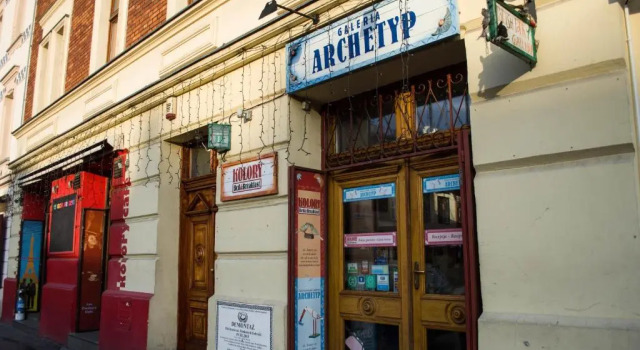 Kolory Guest House, Забронировать Гостевой дом Гостевые дома Кракова, рядом с Church of the Holy Apostles Peter and Paul, Гостевой дом