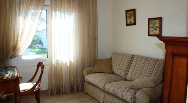 Villa 8003 Freser 4