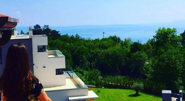 Апартаменты APARTMENTS VILLA BARE - Sea View & Private Parking