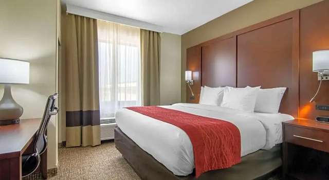 Номер Standard Comfort Inn & Suites Shawnee - Kansas City