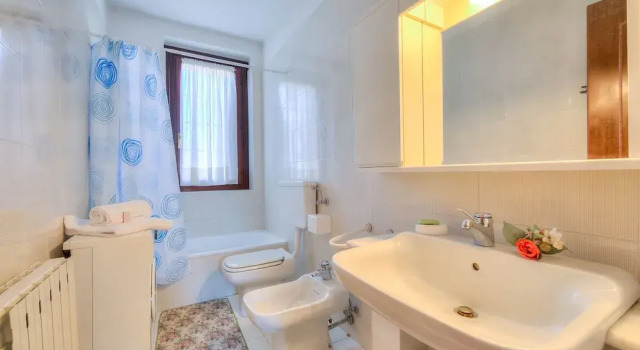Апартаменты Laura's Cozy Apartment Stresa Center