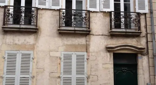 Pat & Co, Rezervasyon Daire Beaune 