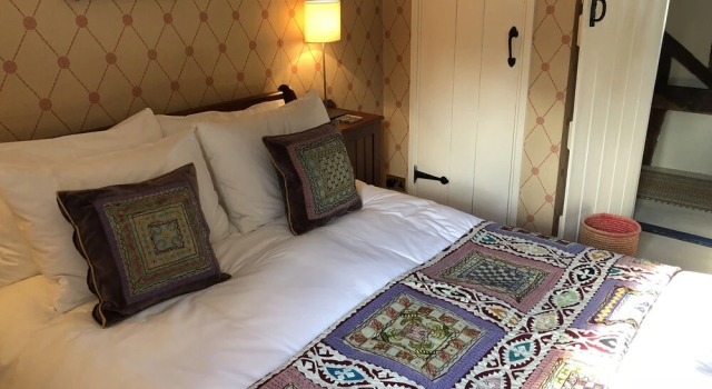 Crown House Bed & Breakfast, Reservar Hotel Saxmundham Suffolk