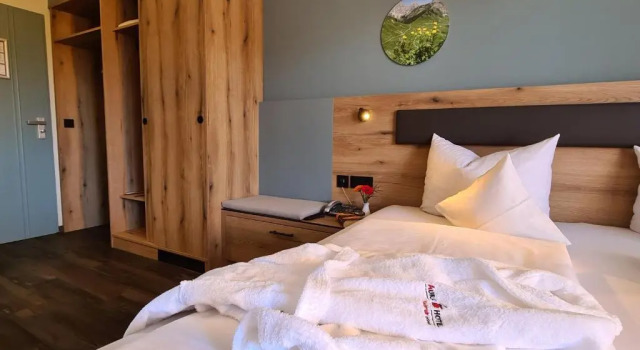 Двухместный номер Standard с балконом AURA-HOTEL Saulgrub