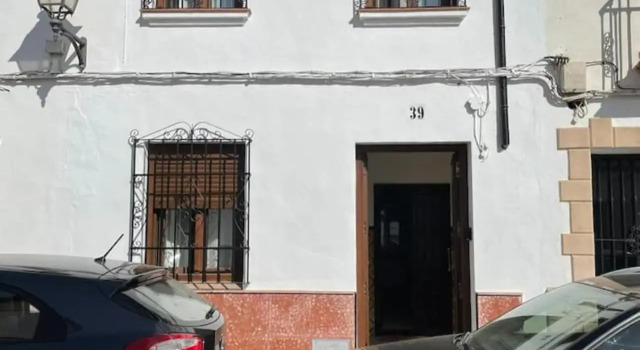 Cozy Town House With Terrace and Free Wifi, Забронировать Отель Отели и гостиницы Ронда, рядом с Городской музей Ронды, Отель