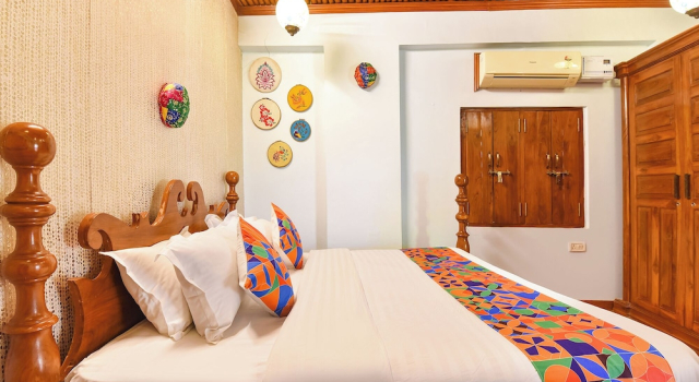 Номер Deluxe Fabhotel Nimabal Dhani