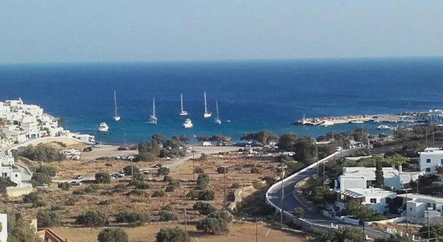 Коттедж c 1 комнатой COSY STUDIO IN ALLOPRONOIA SIKINOS