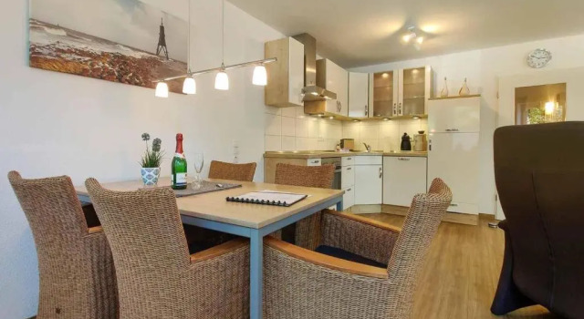 Ferienwohnung-303-Hohe-Lith-ganz-nah-am-Meer-inkl-Strandkorb