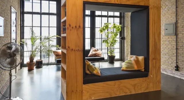 Alibi Hostel Leeuwarden, Book Hostel Leeuwarden Friesland