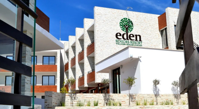 Eden Seniors Resort, Book Ferieresort Hoteller i Tersefanou med parkering, Parkering