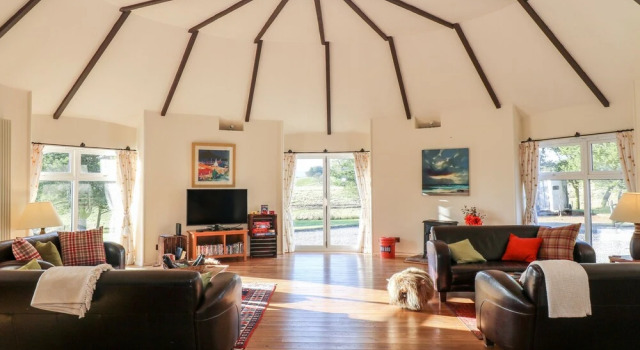The Roundhouse, Varaa Lomakoti Auchterarder Tayside