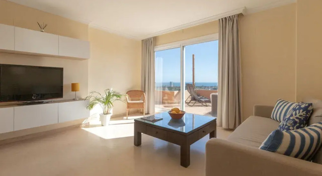 Los Lagos in Elviria, Забронировать Апартаменты/квартира Марбелья Коста-дель-Соль, рядом с Поле для гольфа Santa Maria в городе Марбелья
