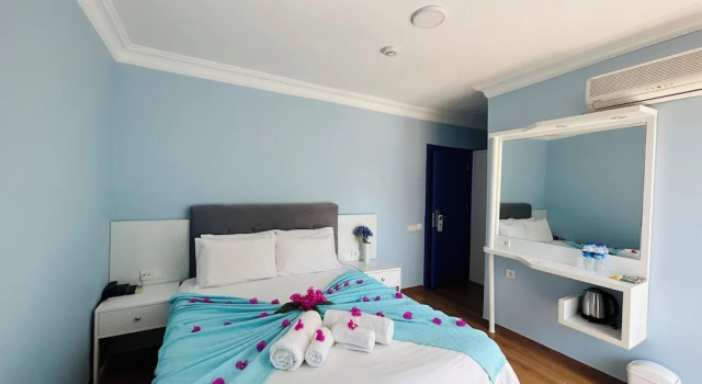 Номер Economy Marquis Blue Hotel