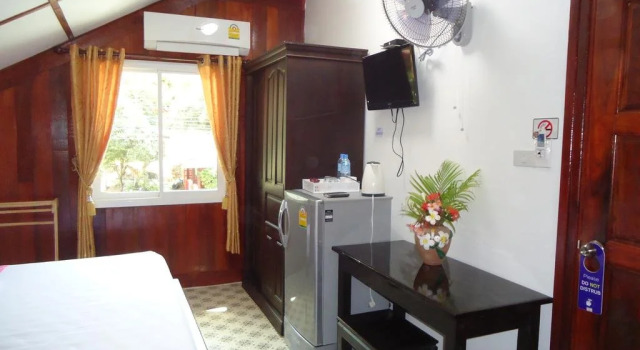 Sea Breeze House, Naiplao Beach