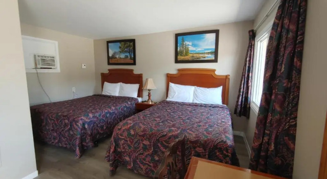 Четырёхместный номер Standard Relax Inn-Collingwood