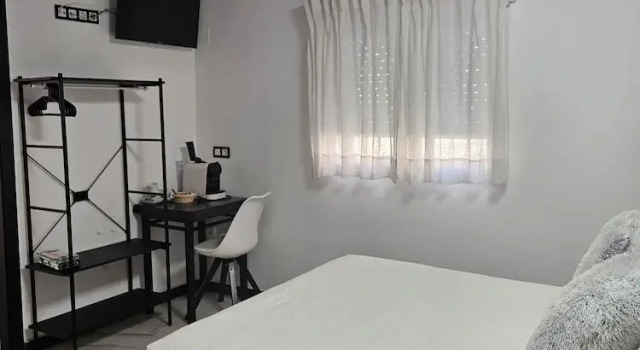 Двухместный номер Comfort с видом на город HOSTAL LUXURY NIT I DIA