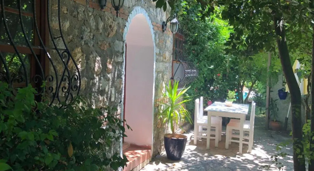 Коттедж с 2 комнатами Fig Garden Cottages